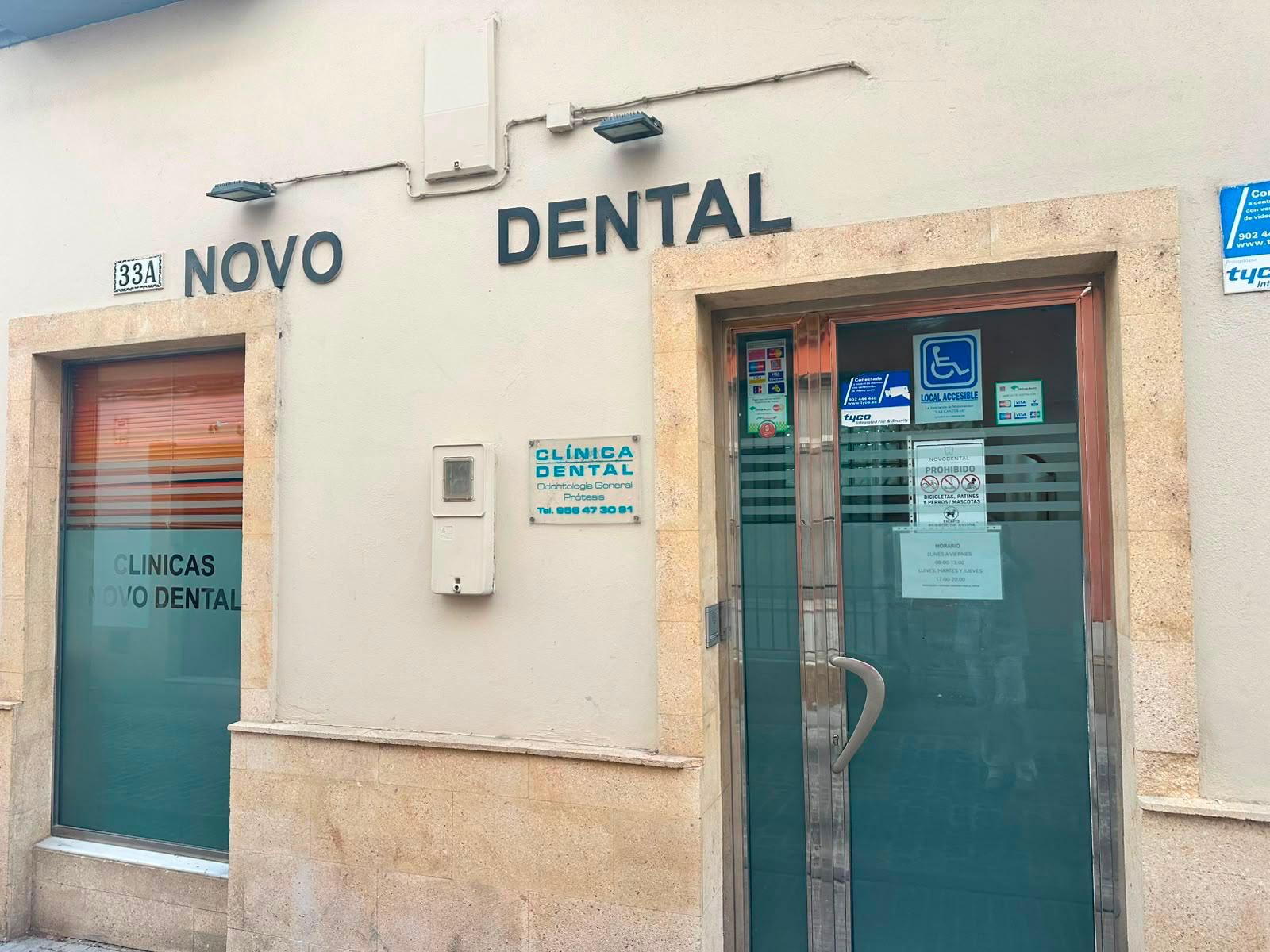 Fachada de Clínica Novodental en Puerto Real